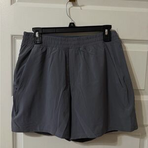 Lululemon Pace Breaker 7”